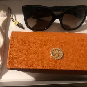 *BRAND NEW* Tory Burch Sunglasses